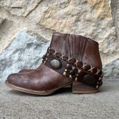 Corral Boots Q5146 Dark Brown Embellished Leather Western Cowboy Bootie Boots Nwt Msrp $150 Womens Size: 7.5 B Brand New Never Worn With Shoe Box Circle G By Corral - Handcrafted, Made By Hand Love The Detail On These Boho Cowgirl, Corral Boots, Women's Circle, Western Cowboy, Cowgirl Boots, Shoe Box, Western Boots, Bootie, Bootie Boots