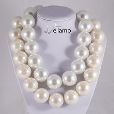 A huge statement piece handcrafted with 30mm large acrylic pearls. The necklace is 45cm / 18in long, it sits on the collarbone. If you want it longer, I can add a chain extender.  Available in:  white cream turquoise peach pink dark red dark blue silver golden  Free shipping! Awesome Necklaces, Large Pearl Necklace, Pearl Statement Necklace, Chain Extenders, Etsy Favorites, Original Jewelry, Faux Pearl Necklace, Pink Turquoise, Awesome Things