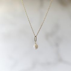 Good Luck Necklace with Freshwater Pearl Everyday Pearl Drop Necklace, Minimalist Everyday Charm Necklace With Pearl Chain, Minimalist Pearl Necklace With Cable Chain For Gift, Simple Everyday Jewelry With Pearl Charm, Delicate White Jewelry With Paperclip Chain, Baroque Pearl Paperclip Chain Jewelry Gift, Dainty Pearl Necklace With Paperclip Chain Gift, Everyday 14k Gold Filled Pearl Drop Charm Necklace, Pearl Necklace With Cable Chain For Gift