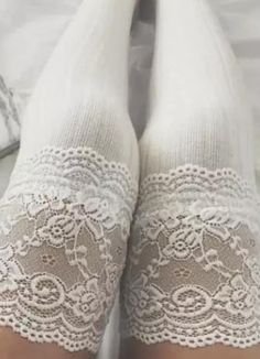 Choose our White Over the knee stockings for our Alice in Wonderland steampunk costume or Black for one of our many steampunk outfits. White Steampunk, Steampunk Fashion Women, Steampunk Alice In Wonderland, Alice In Wonderland Outfit, Steampunk Outfits, Poofy Skirt, Black Steampunk, Alice In Wonderland Aesthetic, Steampunk Dress