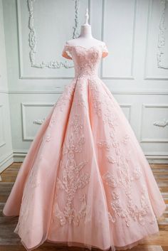 Gold Ball Gown, Dresses With Appliques, Pink Ball Gown, Blue Ball Gowns, V Neck Prom Dresses, Pink Prom, Burgundy Lace, Gown Prom, Pink Prom Dresses