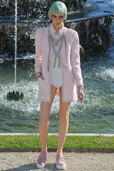 Chanel, resort 2013 collection.ZsaZsa Bellagio Chanel Jacket, Pink Chanel, Only Fashion, Ladies Dress Design, Coco Chanel