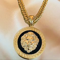 Item Details: -Chain Width: 5.5mm -Chain Thickness: 1.5mm -Coin Width: 34.5mm Elegant Black Curb Chain Jewelry, Elegant Black Rope Chain Necklace, Black Pendant Jewelry With Rope Chain, Classic Black Jewelry With Gold Chain, Black Medallion Metal Jewelry, Black Metal Medallion Jewelry, Ancient Symbols Of Power, Greek Medusa, Medusa Face