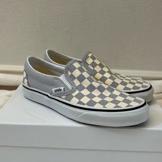 Brand New Without Box. Shoes Vans, Vans Slip On, Vans Shoes, Kids Shoes, Shoes Sneakers, Kids Shop, Size 4, Slip On, Brand New