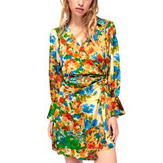 Blogger Favorite Sold-Out Statement Piece Printed Wrap Dresses, Green Orange, Zara Dresses, Green And Orange, Wrap Dress, Colorful Dresses, Floral Print, Floral Prints, Blogger