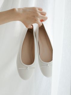 Editor's NotesClassic and easy shoes that you'll never want to take off-  Romantic and vintage flat shoes- 0.2 inch of sponge air insole offers fluffy fit- Round toe- Accented with slim ribbon at the upperMeasurements(in.)- KR 225mm - KR 260mm- Heel height 0.5 in.- Fits true to the sizeComposition & Care- Lambskin- Do not washDesigner- by ABRICO Easy Shoes, Vintage Shoes Flats, White Ballet Flats, Vintage Flats, Ballerina Shoes Flats, White Flats, Men Shoes Size, Flat Shoes, Mens Bottom