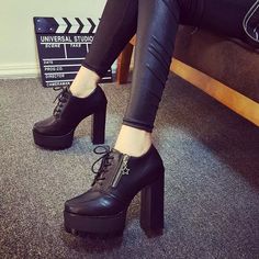 2017 new boots women's single boots waterproof high-heeled boots - Thumbnail 1 Chunky Heels Casual, New Boots, Boots Waterproof, Point Shoes, Shoes Heels Wedges, Martin Boots, Long Boots, Up Shoes, High Heel Boots