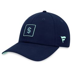 the seattle white sox'47 clean - up hat is shown in navy and green