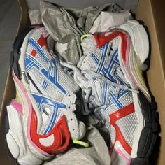 Brand New Balenciaga Runner Balenciaga Runner, Balenciaga Runners, Shoes Balenciaga, Balenciaga Shoes, Mens Shoes Sneakers, Balenciaga, Men's Shoes, Shoes Sneakers, Color White