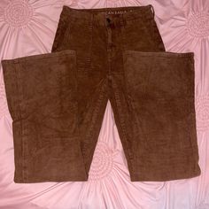 Size 2, Like New, No Stains, Never Worn Brown High-waisted Cotton Jeans, Brown Cotton High-waisted Jeans, Full-length Corduroy Jeans With Pockets, Full Length Corduroy Jeans With Pockets, Full Length Corduroy Jeans, Corduroy Wide Leg Jeans With Pockets, Non-stretch Brown Cotton Jeans, Corduroy Full-length Bottoms With Pockets, Full-length Corduroy Bottoms With Pockets