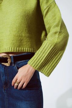 Cropped Chunky Knit Sweater With Turtle Neck In Green Indulge in the comfort of this super soft chunky knit sweater with a stylish turtle neck and wide ribbed cuffs. It features a dropped shoulder for a casual look, making it a versatile choice. Pair it with a denim skirt or palazzo pants; this green color complements everyone beautifully. Cropped length Turtleneck neckline Long sleeves Relaxed fit Casual style Chunky knit Material: 51% Acrylic, 46% Polyester, 3% Wool Model is wearing size S. M Sweater Editorial, Dark Green Sweater, Green Fits, Chunky Knit Sweater, Color Complement, Online Fashion Boutique, Knitwear Tops, Chunky Knits Sweater, Green Sweater