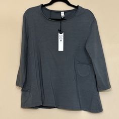 Nwt Wendy Trendy Sweatshirt With Asymmetrical Design And Small Side Pockets Size: M (Loose Fit, Can Fit L) Made In Italy 95% Cotton 5% Polyester Measurements Upon Request;) Offers Are Welcome! Search: Zara H&M &Other Stories Loft Madewell Ross Marshals Macy’s Bloomingdale’s Aritzia Wilfred Asos Shein Pretty Little Thing Boohoo Forever 21 Charlotte Russe Target Ann Taylor Cole Haan Jones New York Topshop See By Chloe Free People Realisation Uo Urban Outfitters Lauren Ralph Lauren Tommy Hilfiger M Gray Stretch Casual Blouse, Casual Long Sleeve Top With Shirttail Hem, Everyday Relaxed Fit Top With 3/4 Sleeves, Oversized Cotton Top With Asymmetrical Hem, Oversized Cotton Tops With Asymmetrical Hem, Casual Crew Neck Long Sleeve Top For Work, Everyday Cotton Tops With 3/4 Sleeve, Gray Crew Neck Top For Work, Gray Crew Neck Blouse For Fall