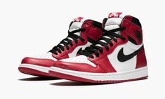 Air Jordan 1 Retro High OG "Chicago" - Stadium Goods Air Jordan 1 Mid Chicago, Jordan 1 Mid Chicago, Zapatillas Jordan Retro, Air Jordan 1 Chicago, Обувь Air Jordan, Nike Jordan Retro, Sneakers Vans, Baskets Nike, Air Jordan 1 Retro High Og