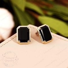 ❤Jewelry Details-Gold Type : 14k gold / 10k gold(Choose One in Material Option)Center Stone: Natural Black Onyx 8*11mmCenter Stone Total Carat Weight: Approximately 5.6ctw (2.8ct*2pcs)Cut: Emerald Cut / 3EXEarrings Size: 10*13mmSKU: YE0021-2========================================================================================❤The link for the same style necklace ishttps://www.etsy.com/listing/919600248/vintage-black-onyx-pendant-necklace-pave?ref=shop_home_feat_4&pro=1&frs=1❤The link f Black Gold-plated Earrings For Formal Occasions, Formal Black Gold-plated Earrings, Fine Jewelry 14k Gold Black Earrings, Black 14k Gold Earrings For Evening, Onyx Engagement Ring, Vintage Stud Earrings, Black Onyx Earrings, Onyx Pendant, Jewelry Details