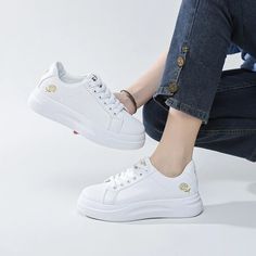 Women's Stylish Lace-Up Skate White Floral Embroidered Sneakers Step into trendy comfort with these lace-up skate sneakers. The crisp white canvas is adorned with intricate floral embroidery, adding a touch of feminine flair to your casual look. Whether you're strolling through the city or meeting friends, these stylish sneakers effortlessly combine fashion and functionality for a chic and comfortable stride. SPECIFICATIONS Department Name: Adult Model Number: M020 Heel Height: Low (1cm-3cm) Upp Embroidered Sneakers, Skate Sneakers, Men's Athletic Shoes, Womens Golf Shoes, Casual Sneakers Women, Men Formal, Men Loafers, Womens Athletic Shoes, Shoes Womens