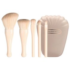 Description The powder can be grabbed better with this makeup brush and can be evenly applied on the face, and your makeup will be more natural. This makeup brush will not irritate you skin and can bring you comfortable makeup experience because its bristles are soft, dense and skin-affinity. It is made of high-quality rayon and plastic material. The length of this product is 12cm and width is 9cm. This makeup brush is suitable for beauty salon, dresser, women and so on. Item Name: Makeup Brush Travel Size Makeup Brushes, Mirror Portable, Travel Makeup Brushes, Bronzer Brush, Makeup Brush Organization, Makeup Brush Kit, Makeup Brush Set Professional, Makeup Brushes Set, Mini Makeup