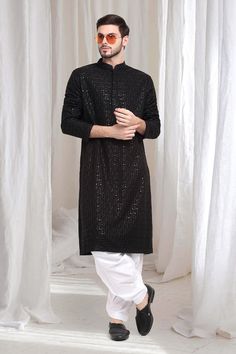 Black kurta with thread sequin embroidered floral checkered patterns. Comes with patiala. - Aza Fashions Patiala For Men, Black Kurta, Men Kurta, Cocktail Reception, Black Thread, Checkered Pattern, Mandarin Collar, Aza Fashion, Black Cotton