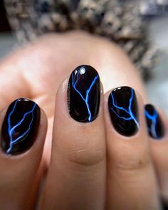 Thermo Nails Design, Blue And Black Flame Nails, Lightening Nail Art, Black Fire Nails Designs, Rock Band Nails, Dark Short Nails Ideas, Nail Short Designs, Rock Nails Designs, Blue Fire Nails