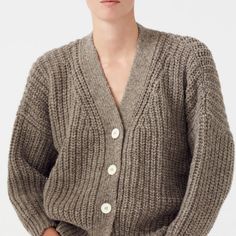 Beautiful, Cozy Cardigan From Babaa. No. 19 Cozy Gray Cardigan For Workwear, Timeless Knitwear, Cardigan For Women, White Beach, Winter Cardigan, Knit Fashion, Knitting Inspiration, Wool Cardigan, Zurich