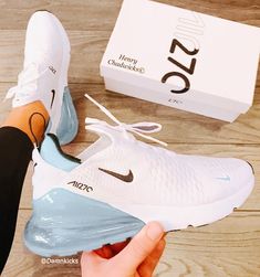 Cute Tennis Shoes For Teens, Cute 270s, Cute Trendy Shoes Running, Cute Trending Shoes, Cute Air Max 270, Nike 270 Shoes Women, Nike Air Max 270 Aesthetic, Nike Air Max 270 Custom, Athletic Shoes Aesthetic