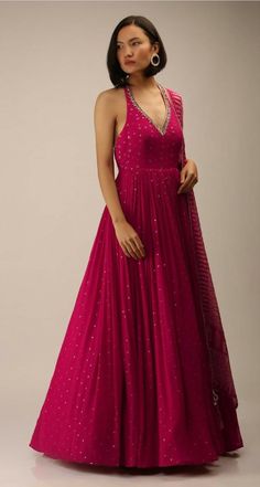 Wedding Outfits Ideas, Frock Ideas, Pink Anarkali, Indian Bridesmaid Dresses, Kalki Fashion, Pink Gown, Traditional Indian Dress