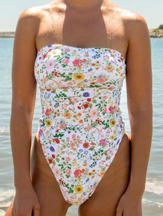 ALISO ONE PIECE Quoi Porter, Cute Bathing Suits, Cute Swimsuits, Swim Suit, Fashion Inspo Outfits, One Piece Swimsuit, Bathing Suits, The Beach, Outfit Inspirations