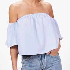 Nwt Boohoo Off The Shoulder Top Cream Crop Top, Bell Sleeve Crop Top, Fishnet Top, Strappy Crop Top, Yellow Crop Top, Cropped Long Sleeve Top, Puff Sleeve Crop Top, Sweater Crop, Square Neck Top