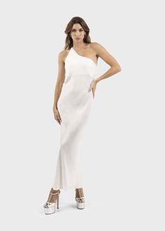 A piece from our Hera collection inspired by ancient Greece and Olympias, it delivers a modern take on traditional designs. A balance of comfort and shape, the Hera slip dress is crafted with clean lines and eco-certified fabrics. Designed with an asymmetric one-shoulder neckline, a fitted bodice and maxi length. Crafted 100 percent from our signature Vegan Cupro fabric for durability, and breathability. Made primarily from Bemberg®, a yarn fiber derived from a by-product of the cotton harvest, White One Shoulder Maxi Dress For Formal Events, White One Shoulder Maxi Dress For Formal Occasions, White Sleeveless One Shoulder Dress For Gala, Elegant White One Shoulder Maxi Dress, Elegant White One-shoulder Maxi Dress, White One-shoulder Maxi Dress For Gala, Elegant One-shoulder Asymmetrical Dress With Bias Cut, White One-shoulder Dress With Asymmetrical Neckline For Formal Occasions, White One Shoulder Dress With Asymmetrical Neckline