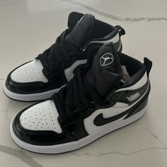 Black And White Patent Leather Kids Jordan’s Size 2y Never Worn. No Shoe Box Nike Jordans 1, Nike Jordan 1 Mid, Jordans 1, Nike Jordans, Kids Jordan, Kids Jordans, Jordan 1 Mid, Kids Nike, Nike Jordan