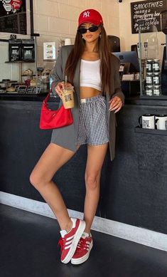 Casual Spring Pajama Shorts, Chic Beach Pajama Shorts, Trendy High-waisted Pajama Shorts For Vacation, Casual Shorts For Day Out, Chic High-waisted Pajama Shorts For Beach, Trendy Summer Pajama Shorts, Trendy Pajama Shorts For Summer, Casual High-waisted Pajama Shorts For Loungewear, Chic Pajama Shorts For Vacation