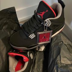 Size 8.5 Brand New Still In The Box! Bred 4 Outfit, Outfits With Jordan 4s, Air Jordan 4 Bred, Jordan 4 Bred, Pretty Sneakers, Goth Shoes, Car Shoe, Pretty Shoes Sneakers