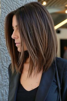 Rambut Brunette, Long Bob Haircuts, Shoulder Length Hair Cuts, Haircuts For Medium Hair, Hair Color And Cut, Mid Length Hair, Medium Hair Cuts, Medium Length Hair Cuts