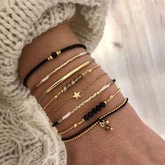 Little Star Bracelet – Mint15 Gelang Manik-manik, Preppy Jewelry, Gelang Manik, Beads Bracelet Design, Jewelry Accessories Ideas, Jewelry Lookbook, Star Bracelet, Girly Jewelry, Dream Jewelry