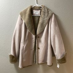 New With Original Tags! Vintage Calvin Klein Faux Suede And Shearling Coat. Super Soft & Warm. More Of A Creamy Tan Color. Replacement Button Included. Calvin Klein Vintage, Calvin Klein One, Animal Print Blazer, Pink Leather Jacket, Black Puffer Coat, Vintage Calvin Klein, Wool Coat Women, Peacoat Jacket, Knit Blazer