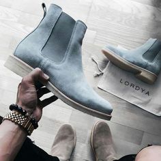 Der Gentleman, Sneakers Vans, Hipster Man, Best Shoes For Men, Men Suede, Mens Boots Fashion, Suede Fashion, Chelsea Boots Men, Leather Chelsea Boots