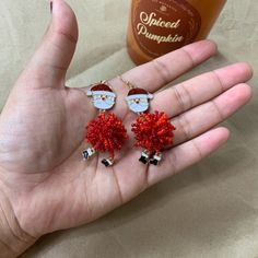 Santa Claus Seed Beaded Dangling Christmas Earrings New Excellent Condition Jb6-17 . Animal Print Earrings, Baublebar Earrings, Mini Earrings, Santa Claus Christmas, Art Deco Earrings, Beaded Hoops, Christmas Earrings, Crystal Drop Earrings, Vintage Pearls