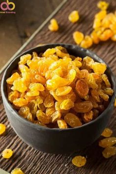 golden raisins Golden Raisins, Dry Snacks, Sour Taste, Health Facts, Vitamins And Minerals, Healthy Lifestyle, Vitamins, Benefits