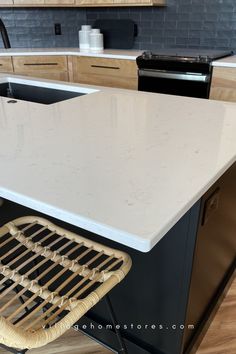 white marble look quartz countertops Bettendorf Iowa, Countertops Marble, Laminate Countertops