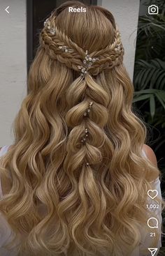 Braided Hairstyles Fancy, Unique Bridesmaid Hair, Unique Prom Hairstyles For Long Hair, Prom Hair Down With Braid, Dressy Braids, Formal Long Hairstyles, Cute Fancy Hairstyles, Prom Hairstyles Braids, Hair Styles Elegant