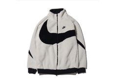 Buy and sell StockX Verified Nike streetwear on StockX including the Nike Women's Big Swoosh Reversible Boa Jacket (Asia Sizing) White Black and thousands of other streetwear clothing and accessories. Senior Jackets, Nike Streetwear, Fits Clothes, Fame Dr, Swaggy Outfits, Mode Inspo, Nike Outfits, Mode Vintage, Fesyen Wanita