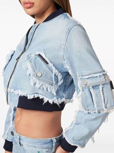 Denim Outfits, Versace Outfit, Yoko London, City Dress, Popular Outfits, Summer Beach Wear, Philipp Plein, Cropped Denim, Ski Wear