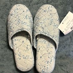 Charter Club Printed Quilted Slide Slippers,Nwt White Closed Toe Slippers For Spring, White Indoor Slippers For Spring, Closed Toe Indoor Slippers For Spring, Indoor Slip-on Slippers For Spring, Spring Indoor Slip-on Slippers, Casual Fabric Slippers For Spring, Blue Round Toe Slippers For Spring, Spring Fabric Slippers With Round Toe, White Cushioned Slippers For Spring