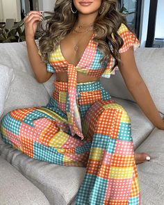 Women's Suit Set Boho Exotic Beach Fashion Elegant Sexy Ruffle Trim Knotted Crop Top & High Waist Wide Leg Pants Set Multicolor Two-piece Summer Pants, Summer Beach Two-piece Pants Set, Multicolor Two-piece Beach Bottoms, Multicolor Two-piece Bottoms For Summer, Multicolor Summer Bottoms For Party, Multicolor Summer Party Bottoms, Summer Party Multicolor Bottoms, Multicolor Party Bottoms For Beach Season, Multicolor Two-piece Summer Bottoms