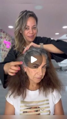 Gray Hair Transformation, Highlights In Grey Hair, Balayage Silver, Hair Gray, How To Cover Gray Hair, White Hair Highlights Going Gray, Balayage Gray Hair, Grey Color Hair, Silver Blonde Balayage