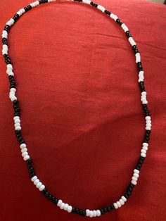 Black and white glass seed bead necklace . Beads Black And White, Beaded Necklace Black, Grey Necklace, Diy Choker, White Beaded Necklaces, Beautiful Anklet, Gray Necklace, Blue Beaded Necklace, Gold Sign