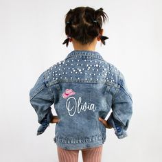 Personalized Cowgirl Patch Denim Jackets, Kids Rodeo Denim Jacket Patch, Personalized Cowgirl Outfit Rodeo Jackets, Custom Kids Jean Jackets, Pearl Denim Jacket, Personalized Denim Jacket, Personalized Jean Jacket, Personalized Pearl Jean Jacket, Personalized Denim, custom Jean jacket Looking for a flower girl gift for your wedding day? These customizable flower girl denim jackets make the perfect custom wedding gift for a flower girl.  Made with pearls securely fastened by pins across the shoulders and front, these jackets are quality and have a fun and elegant touch!  If you'd like a custom design, please reach out to us. These are customized with vinyl and not embroidered. Our jacket fits sizes YS-YL.    Order Instructions: 1. Choose customization/Vinyl Color. 2. In the personalization Denim Jacket Patch, Custom Jean, Pretty Robes, Kids Jeans Jacket, Custom Jean Jacket, Kids Denim Jacket, Cowgirl Outfit, Patch Denim, Jean Jacket For Girls