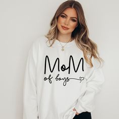 Mother's Day Cotton Sweatshirt With Slogan, Mother's Day Cotton Tops With Lettering, Casual Mother's Day Slogan Sweatshirt, Casual Slogan Sweatshirt For Mother's Day, White Tops With Lettering For Mother's Day, Casual Text Print Sweatshirt For Mother's Day, Long Sleeve T-shirt For Mother's Day Birthday, Casual Sweatshirt For Birthday And Mother's Day, Casual White Sweatshirt For Mother's Day