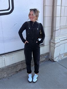 Overalls With Sambas, Corduroy Overalls Outfit Winter, Overalls Outfit Sweatshirt, Teacher Outfits With Overalls, Bib Overalls For Women Outfit Ideas Winter, Women’s Black Overalls Outfit, Dungarees Work Outfit, Mid Twenties Outfits Women Casual, Fall Unique Outfits