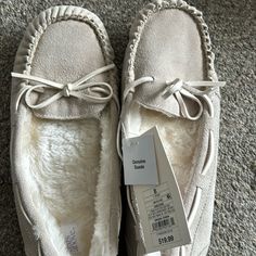 Target Women’s Genuine Shearling Moccasins New With Tags Purchased From Target.Com In Fall Of 2023 Casual Winter Slip-on Moccasins, Casual Suede Moccasins For Winter, Winter Moccasins With Round Toe, Casual Winter Suede Moccasins, Women’s Moccasins, Comfortable Winter Slip-on Moccasins, Comfortable Slip-on Moccasins With Textured Sole, Beige Almond Toe Slip-on Moccasins, Elegant White Closed-toe Moccasins