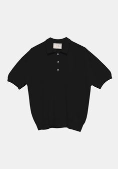 Classic Oversized Polo Sweater With Ribbed Collar, Casual Cashmere Tops With Buttons, Cashmere Tops With Buttons For Work, Classic Cashmere Tops With Button Closure, Casual Wool Collared Polo Shirt, Relaxed Fit Wool Collared Top, Casual Wool Polo Shirt For Work, Collared Wool Tops With Relaxed Fit, Oversized Polo Sweater For Work